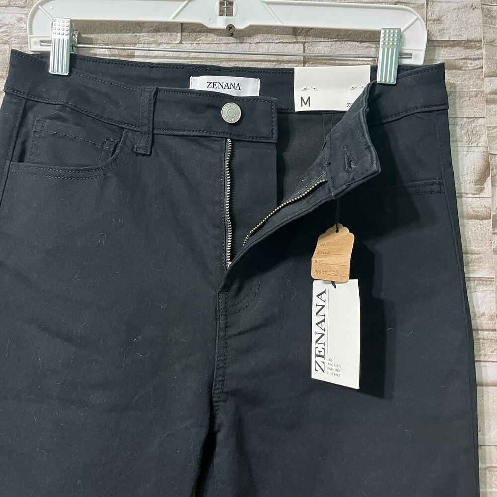 Zenana High Waisted Flare Frayed Hem Jeans Womens Size Medium Black Bootcut NWT - Picture 4 of 11